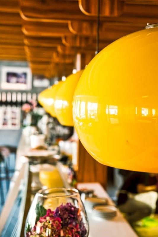 Cafe Rudi Living Bed & Breakfast ปาร์ชีเนส ภายนอก รูปภาพ